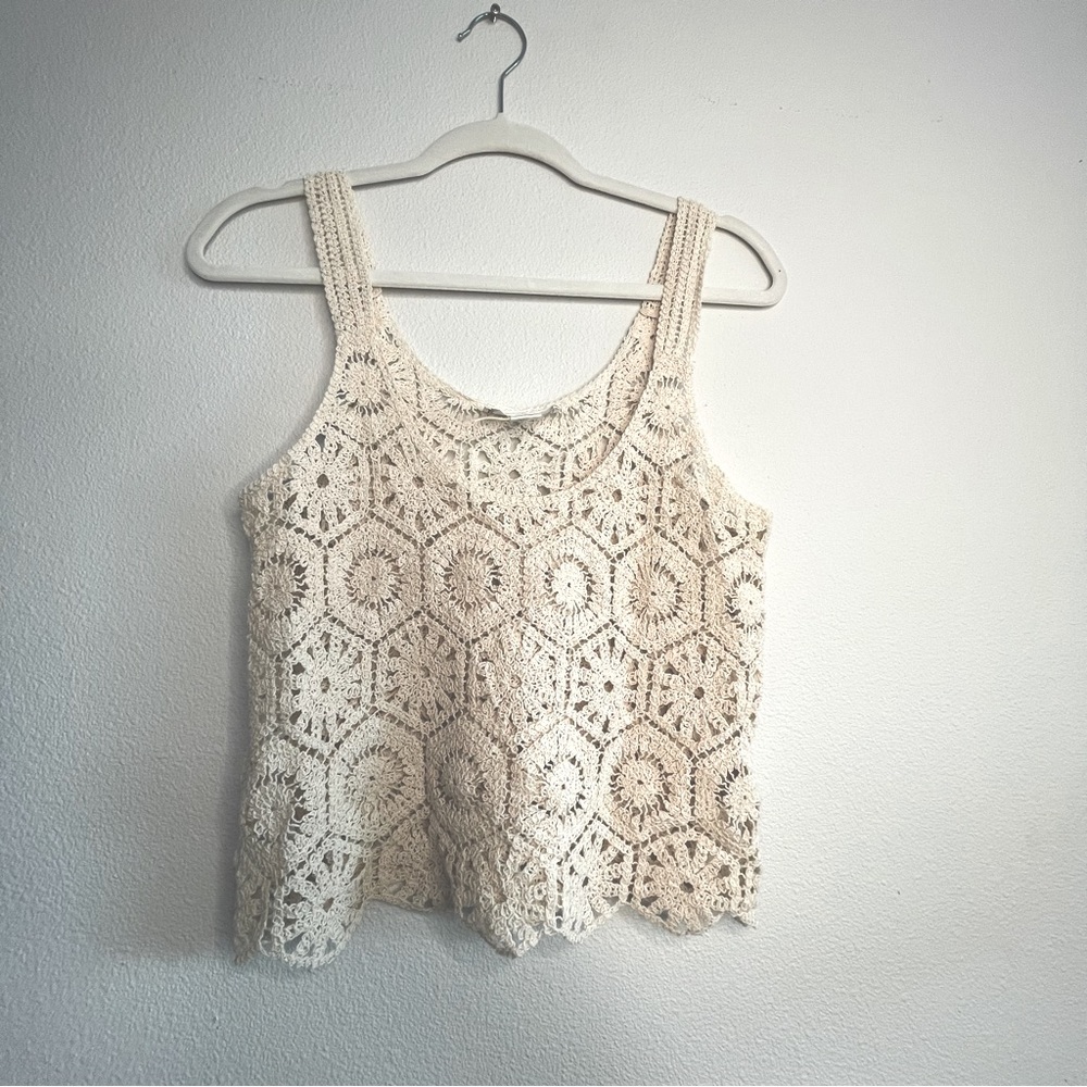 Love Riche Cream Crochet Knit Cropped Top NWT